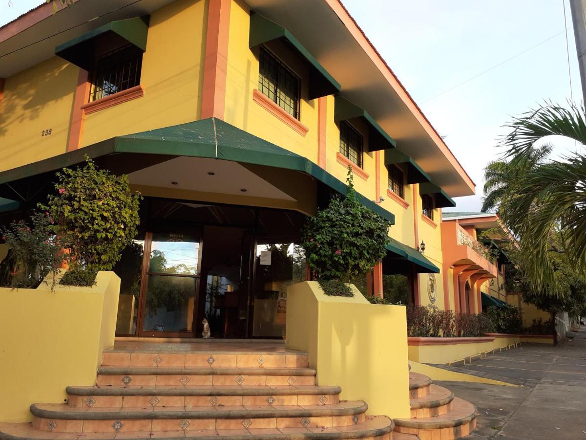 Hotel Brandts Los Robles De San Juan Manágua Exterior foto