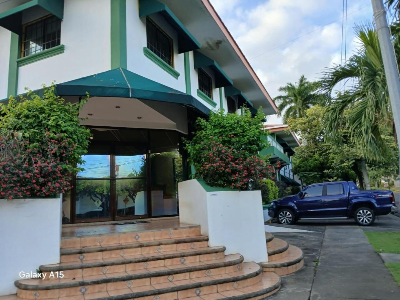Hotel Brandts Los Robles De San Juan Manágua Exterior foto