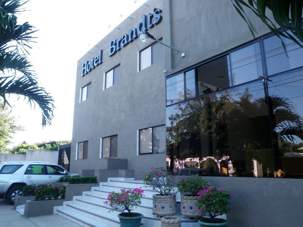 Hotel Brandts Los Robles De San Juan Manágua Exterior foto
