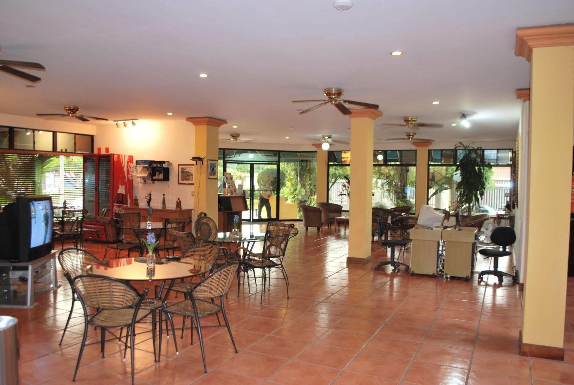 Hotel Brandts Los Robles De San Juan Manágua Exterior foto
